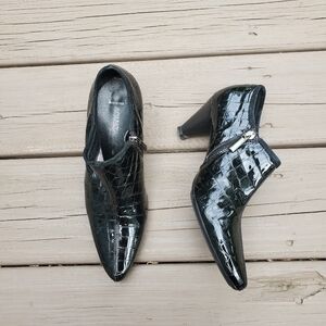 Vintage 90s Aquatalia Black Leather Croc Grain Embossed Ankle Boots Booties 6